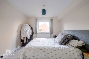 Double Bedroom- click for photo gallery